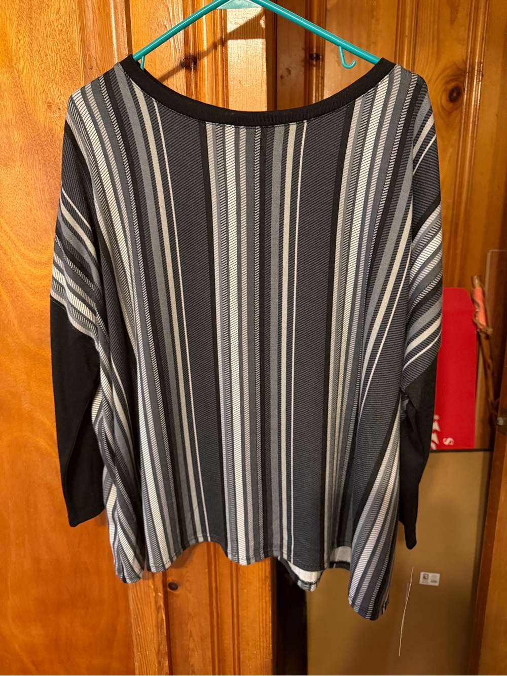 Ruby Rd. Black & Gray Striped Top - Size M - Picture 2 of 2